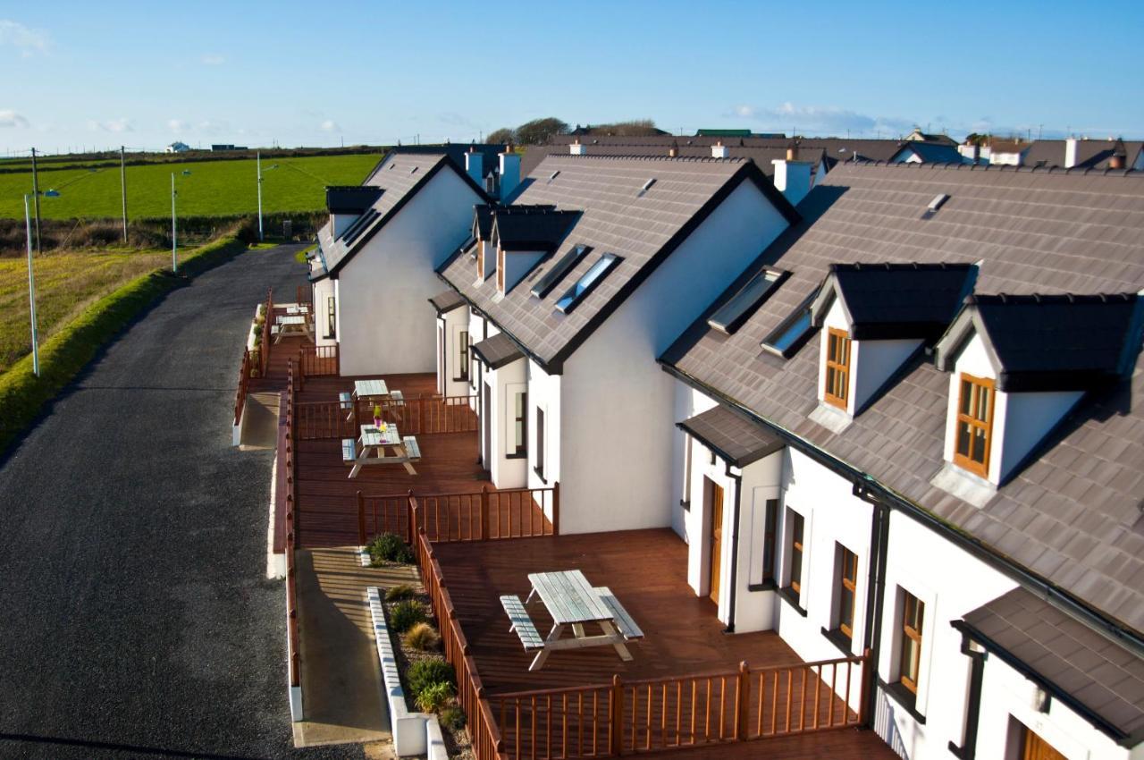 Hookless Holiday Homes Fethard-on-Sea Exterior foto