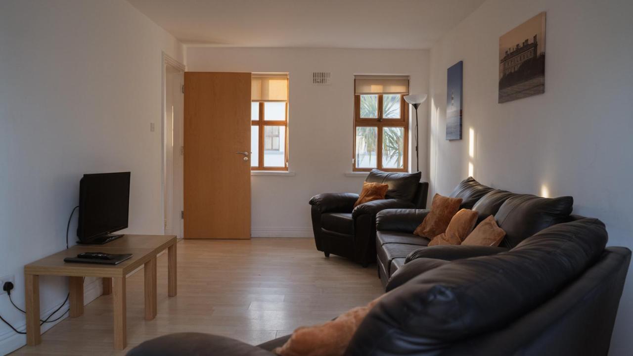 Hookless Holiday Homes Fethard-on-Sea Exterior foto