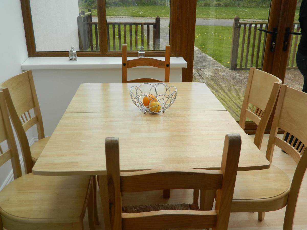 Hookless Holiday Homes Fethard-on-Sea Exterior foto