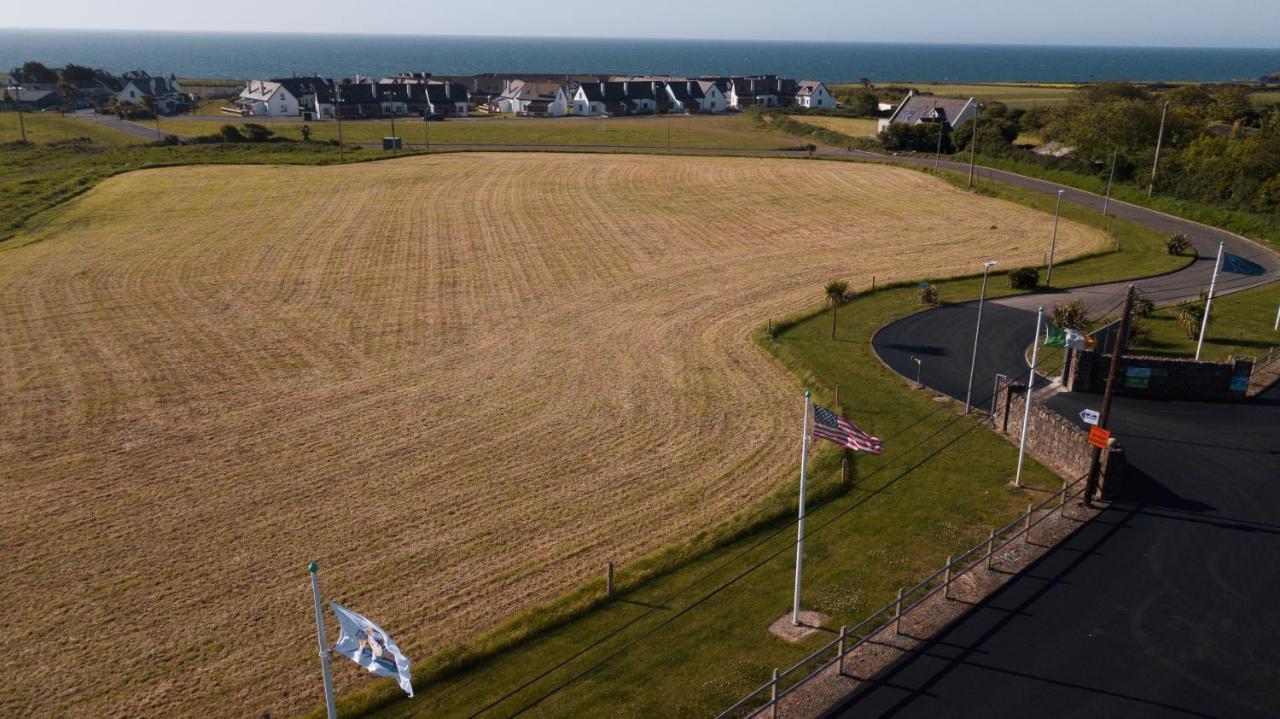 Hookless Holiday Homes Fethard-on-Sea Exterior foto