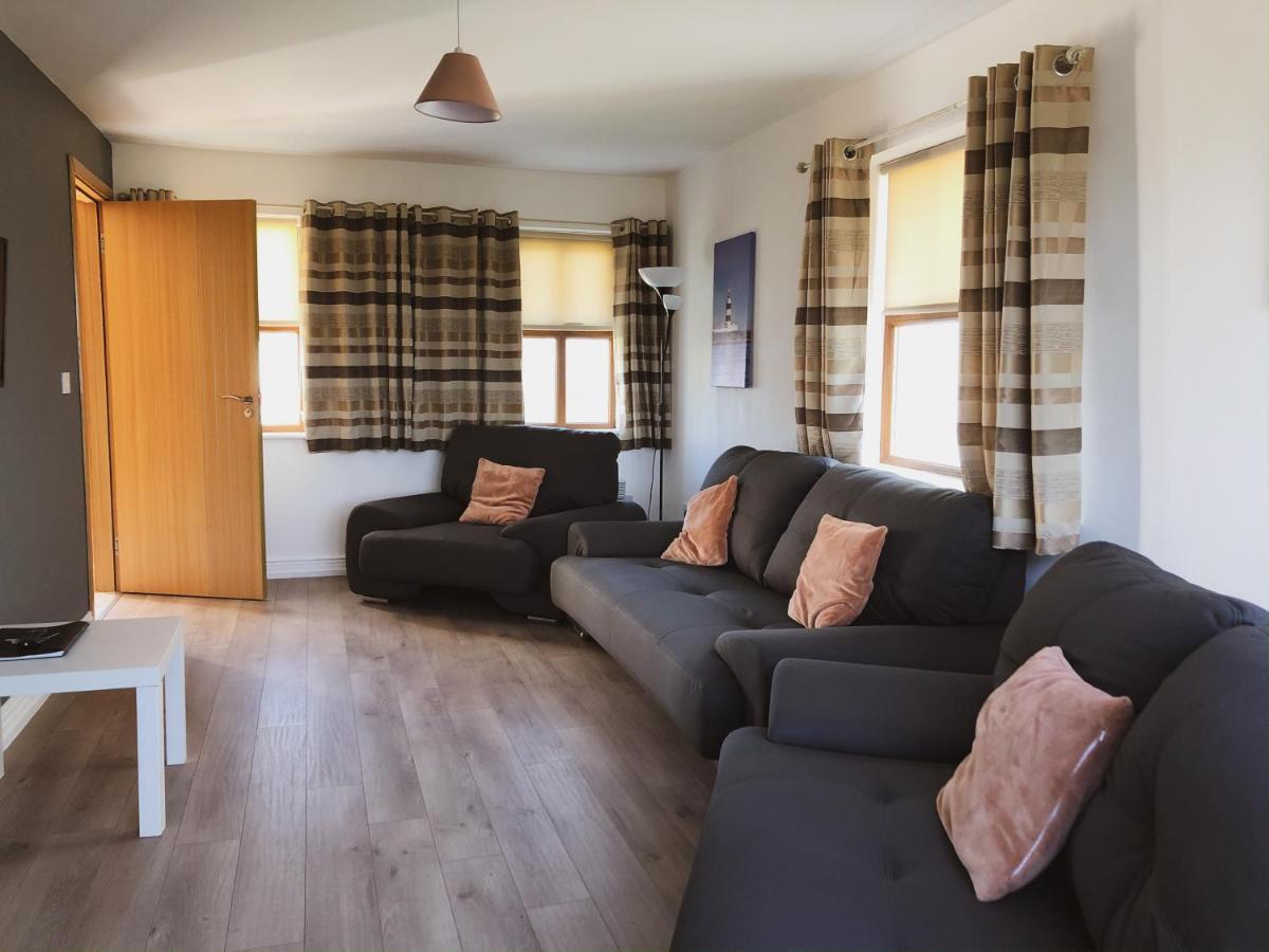 Hookless Holiday Homes Fethard-on-Sea Exterior foto